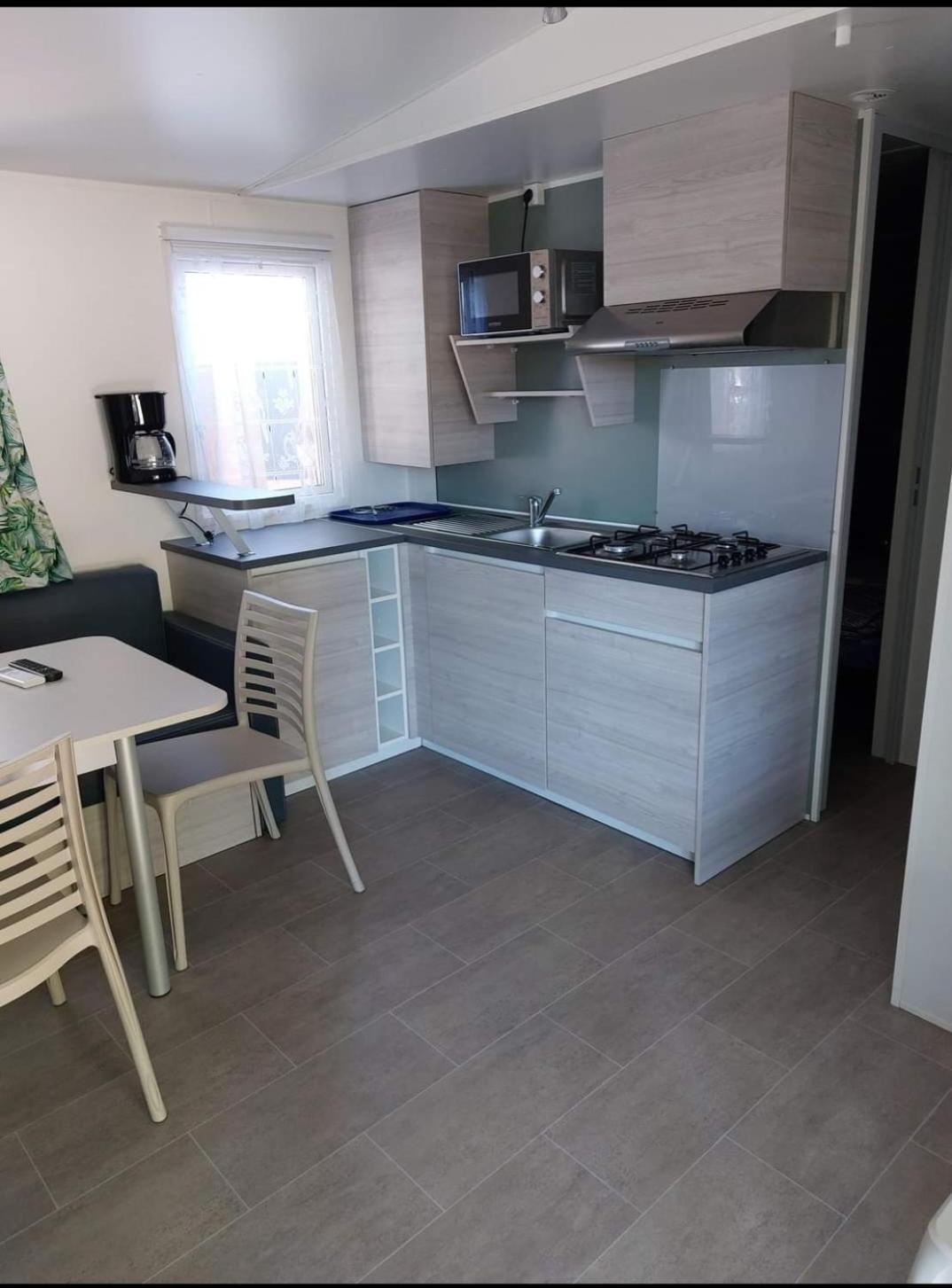 Mobil Home L'Eau Vive Les Arcs-sur-Argens Esterno foto