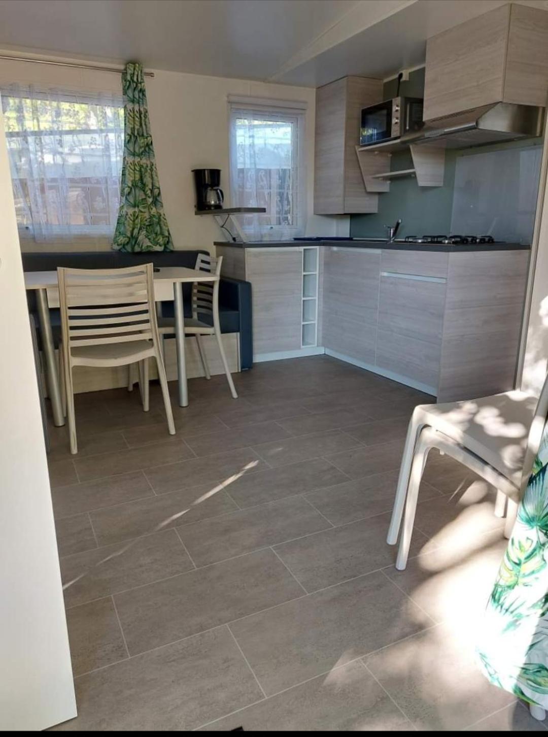 Mobil Home L'Eau Vive Les Arcs-sur-Argens Esterno foto