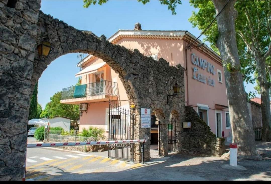 Mobil Home L'Eau Vive Les Arcs-sur-Argens Esterno foto